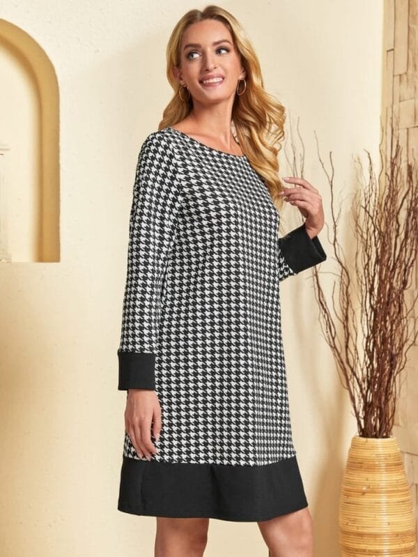 Rochie Emilena, lejera cu model - imagine 4