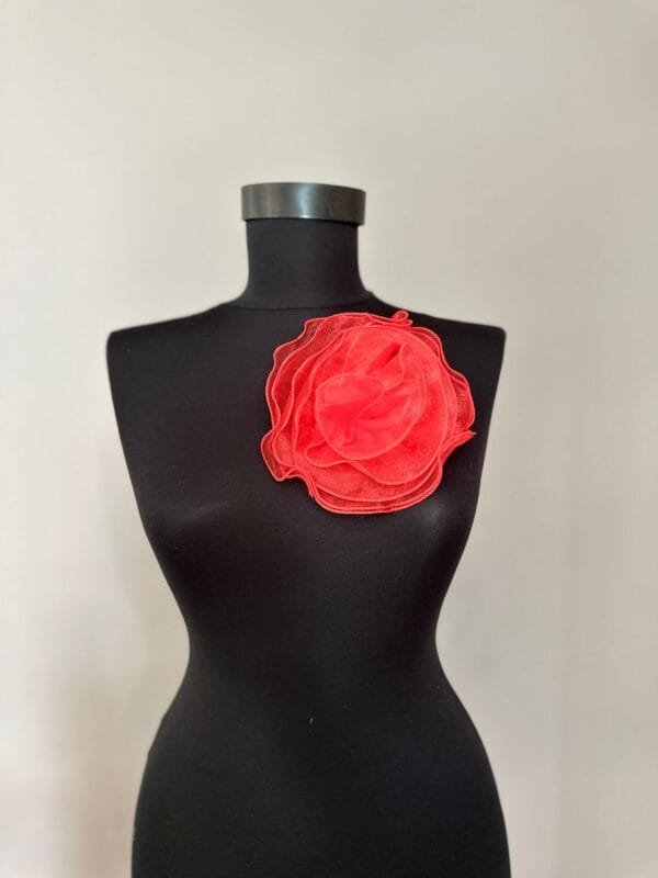 Brosa Floare Lola