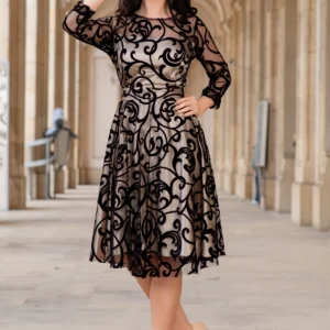 Rochie de ocazie midi Francesca cu model din catifea si dublura bej
