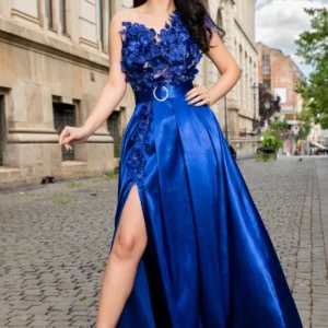 Rochie eleganta Ofelia albastra lunga cu flori 3D