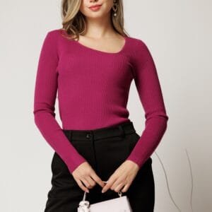 Bluza casual din tricot reiat magenta cu decolteu in colt