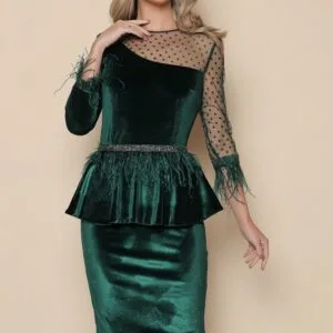 Rochie eleganta din satifea si tull la bust verde cu pene si peplum