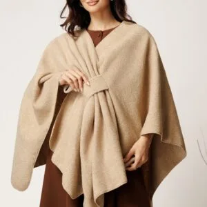 Capa lejera bej din bucle cu inchidere petrecuta